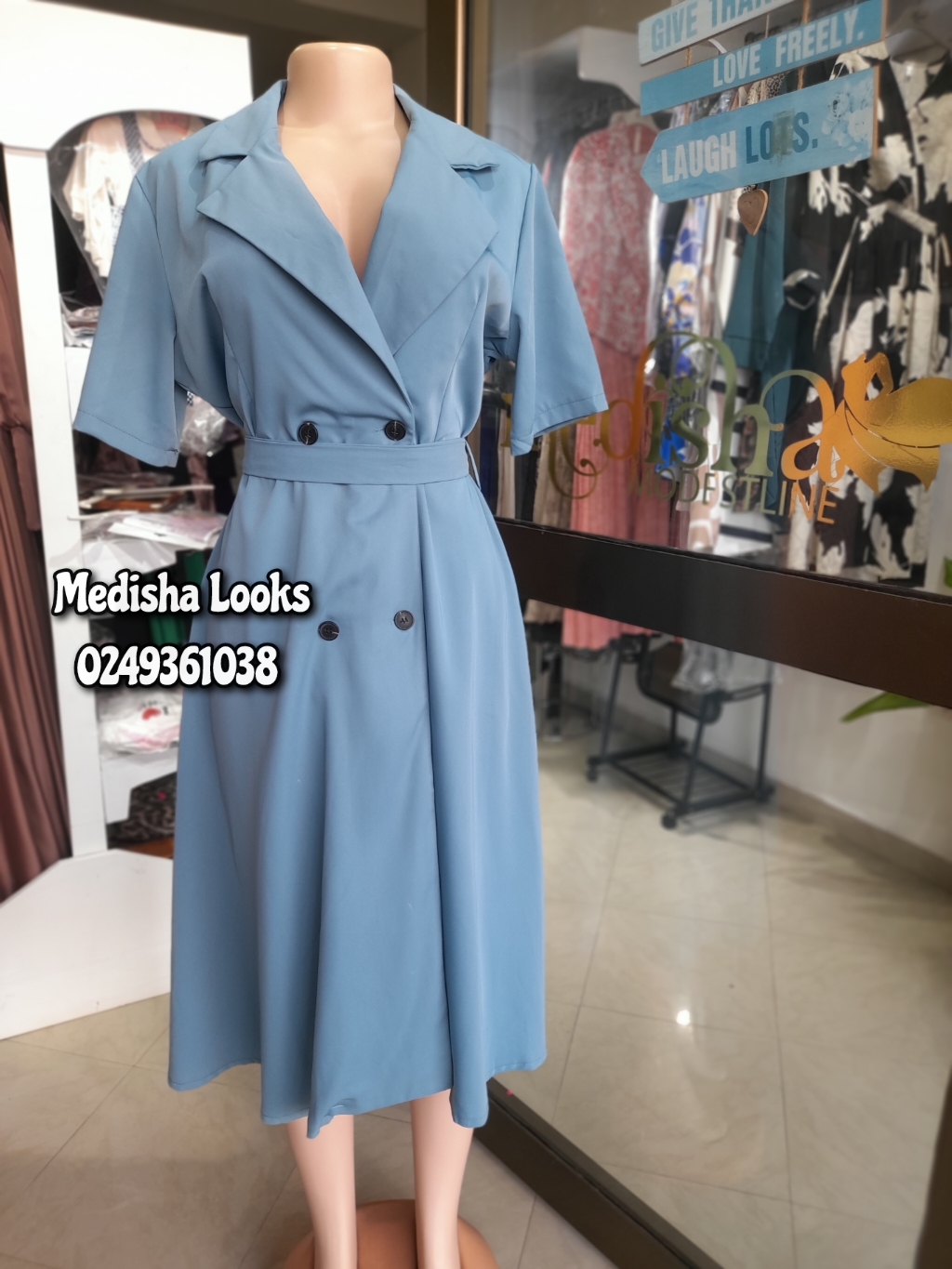 Knee level dress 2